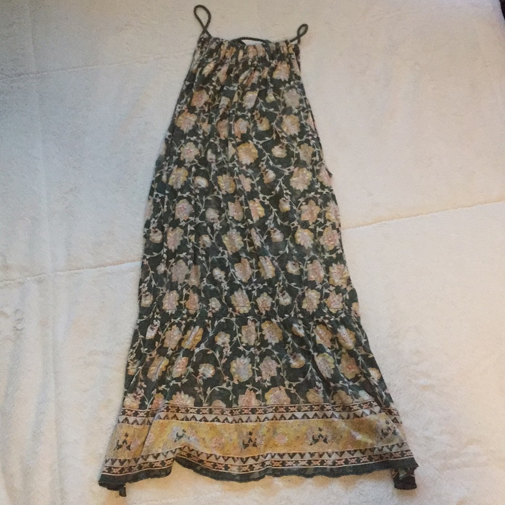 Olive Green with Yellow Flowers Tunic Top 💚💛